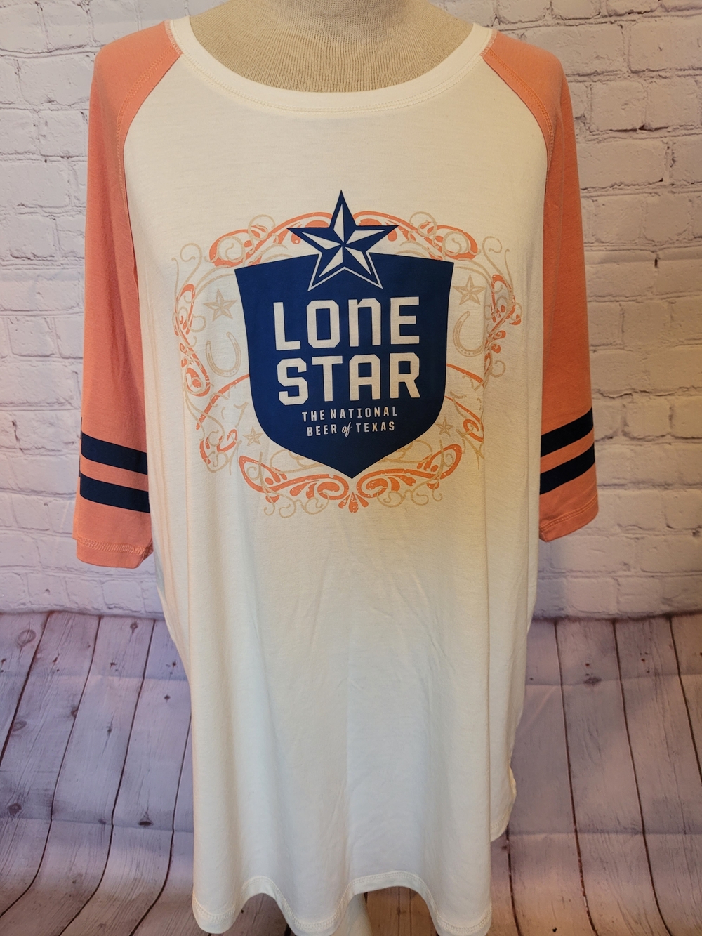 Women's Lone Star Beer Cream Orange Size Large Half Sleeve Tee Shirt Logo